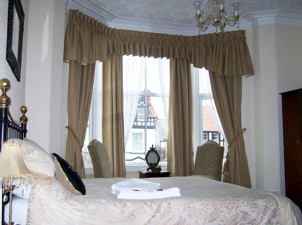 The Carmen Guesthouse (Adults Only) Ландъндо Стая снимка